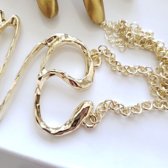 Zara “LOVE” Necklace  - Picture 6 of 12